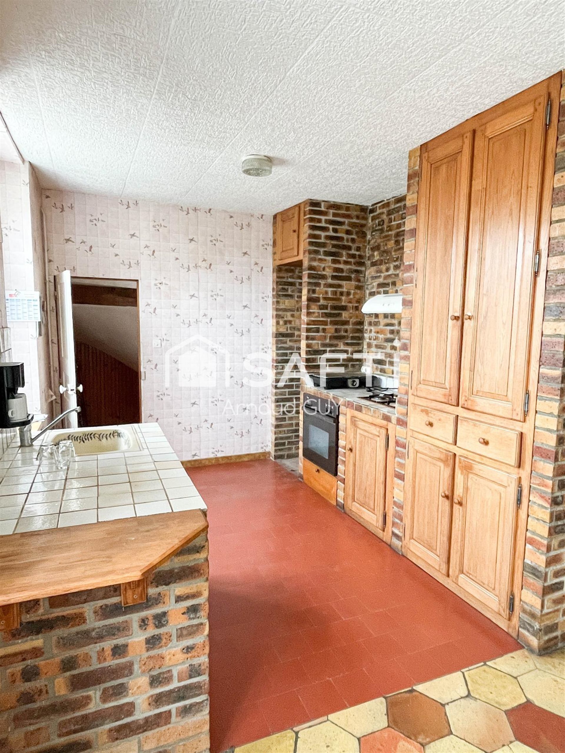 Maison à vendre, 85m², Saint-Cosme-en-Vairais