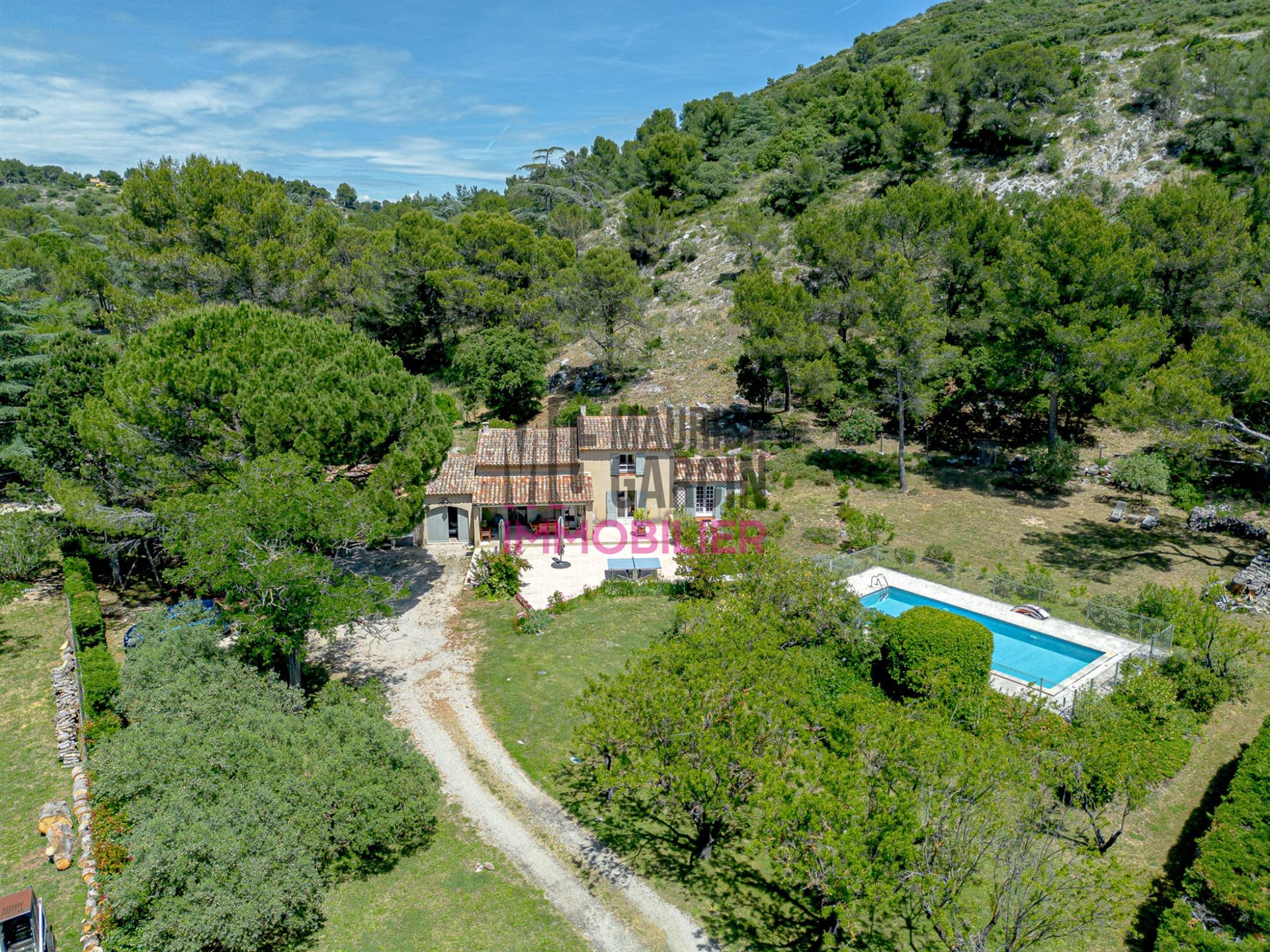 Maison à vendre, 152m², Cheval-Blanc