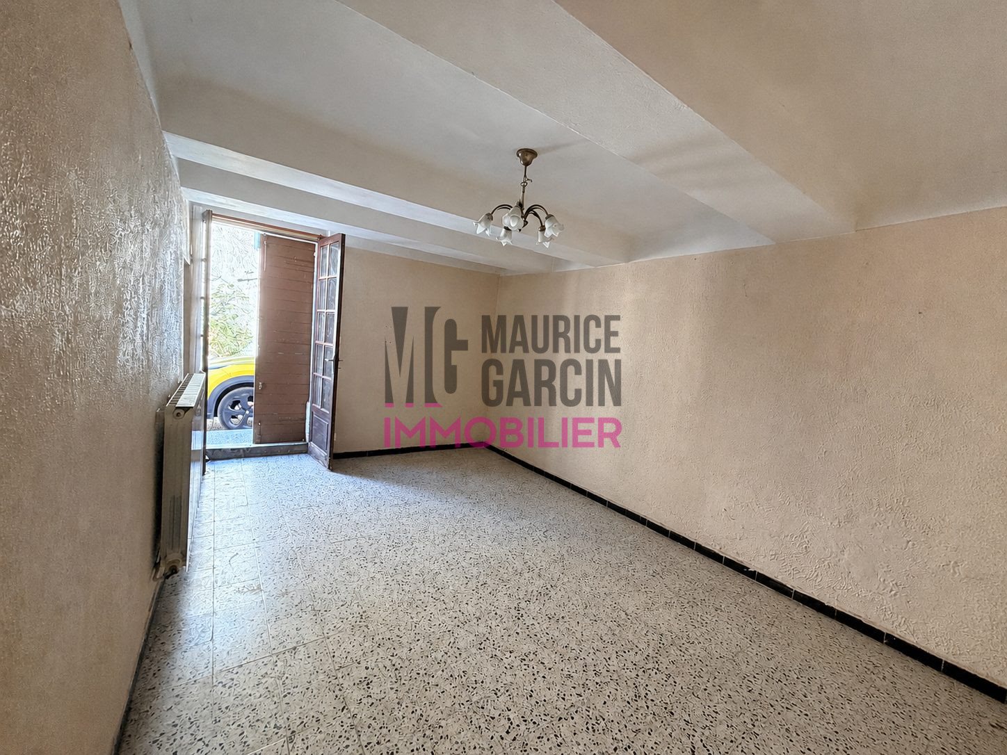 Maison à vendre, 72m², Charleval