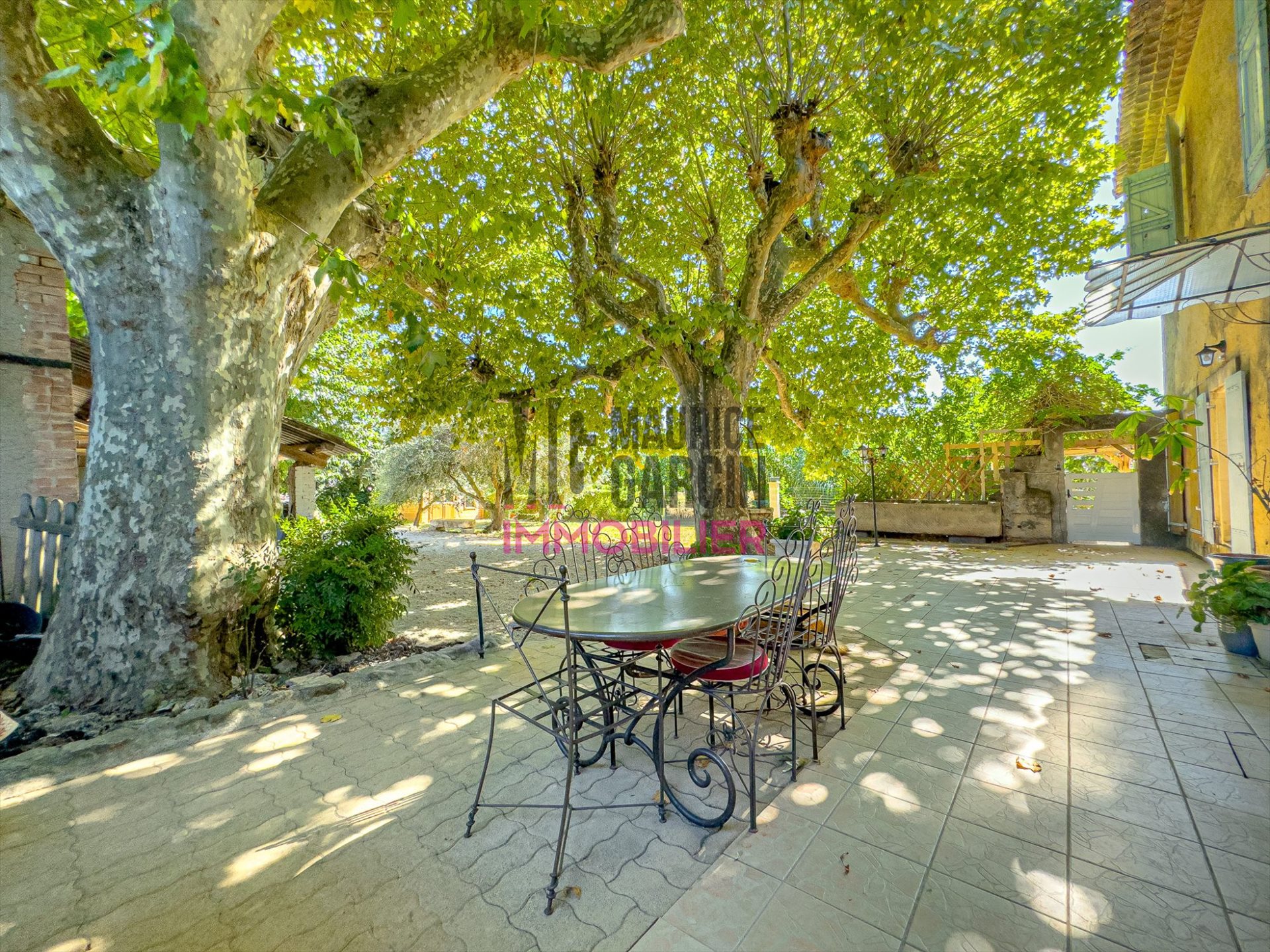 Maison à vendre, 281m², Cheval-Blanc