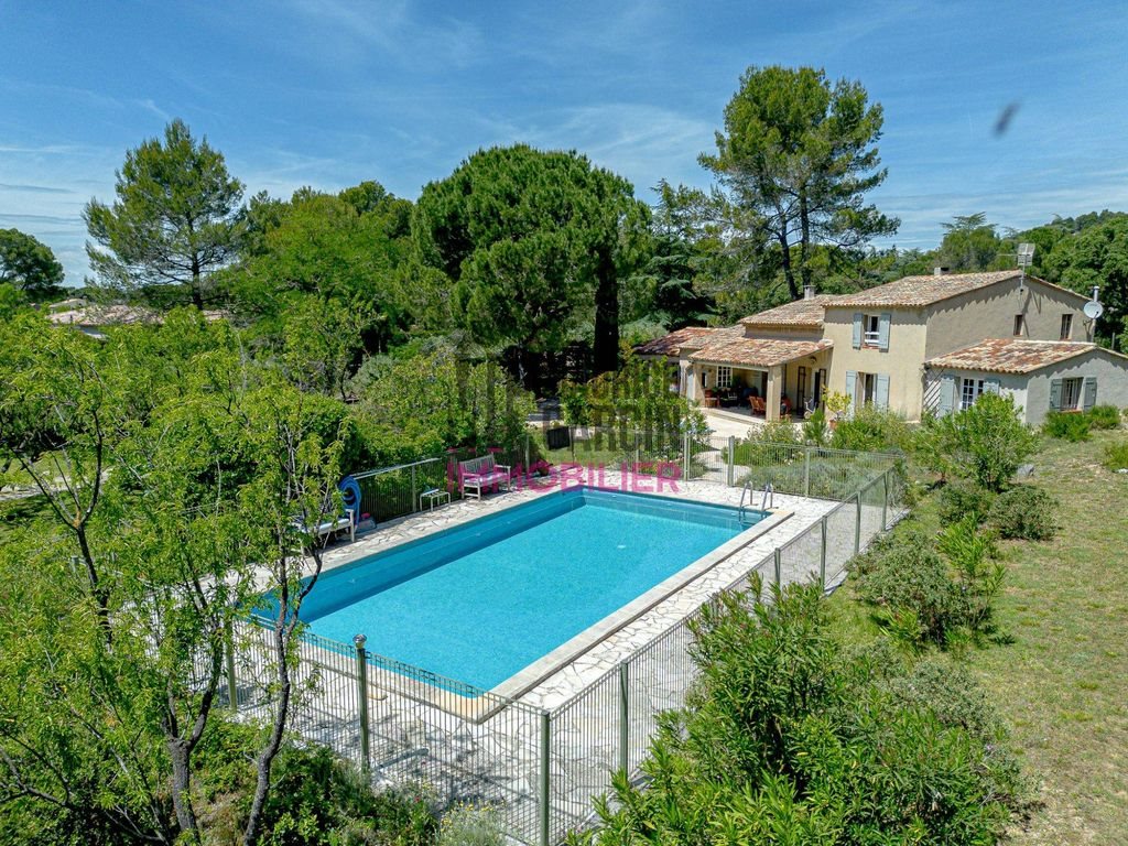 Maison à vendre, 151m², Cheval-Blanc