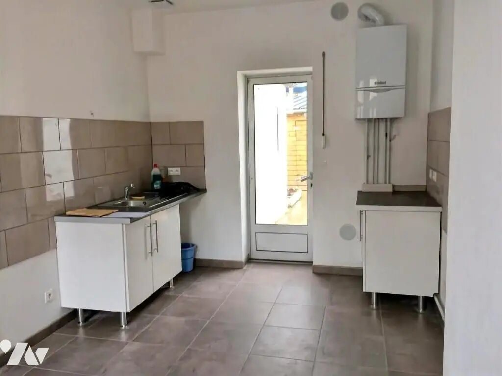 Maison à louer, 4m², Amiens