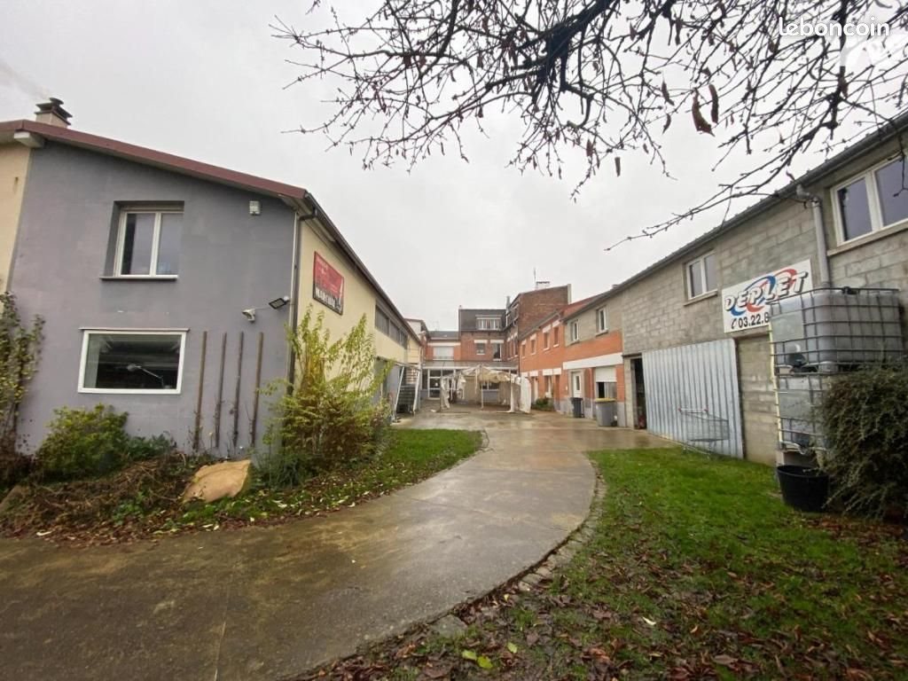 Maison à vendre, 228m², Saint-Quentin