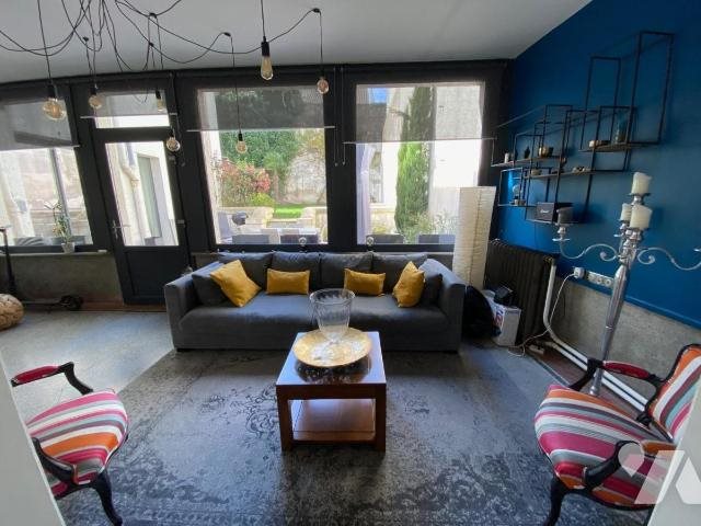 Maison à vendre, 250m², Saint-Quentin