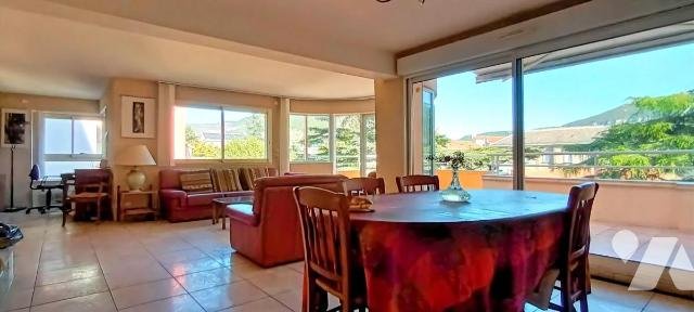 Appartement à vendre, 91m², Millau