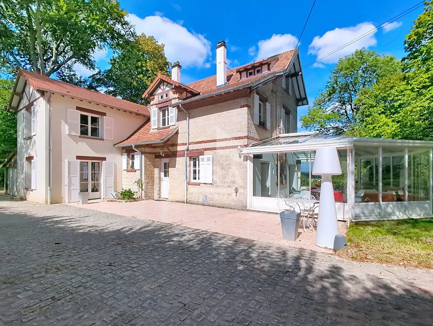 Maison à vendre, 246m², Luzarches
