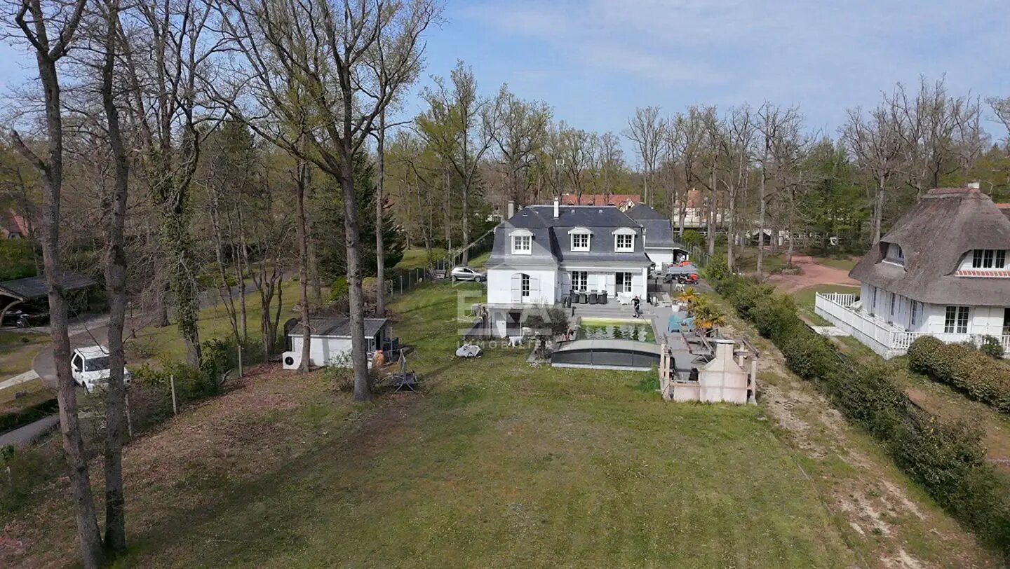 Maison à vendre, 196m², Lamorlaye