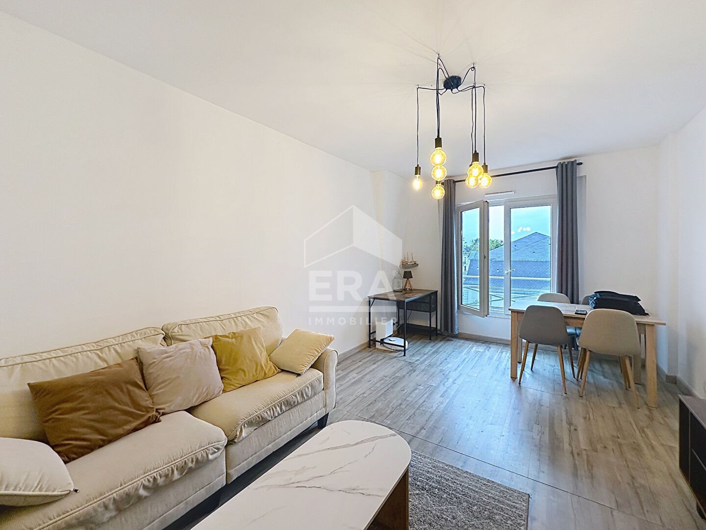 Appartement à louer, 42m², Lamorlaye