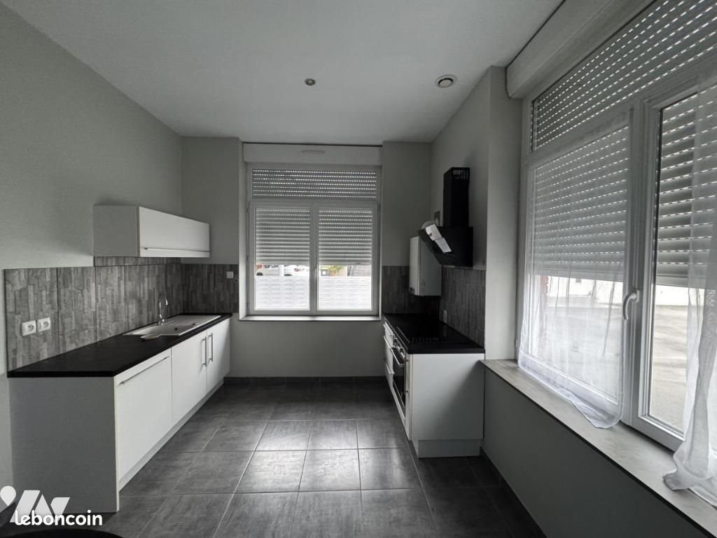 Appartement à louer, 70m², Lille