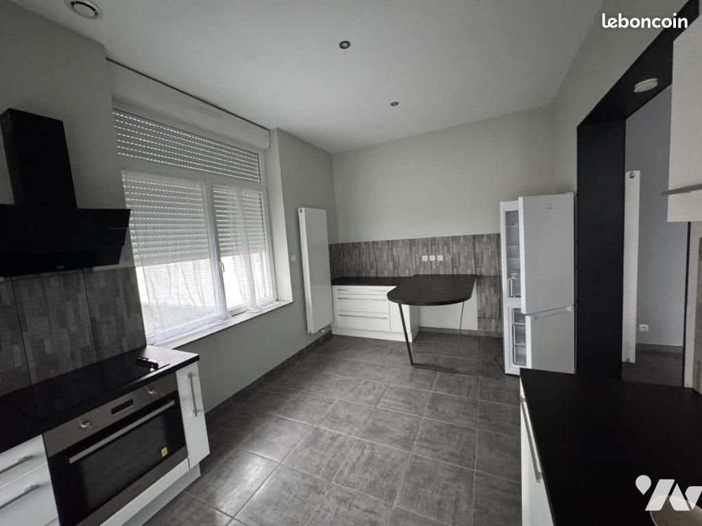 Appartement à louer, 70m², Lille