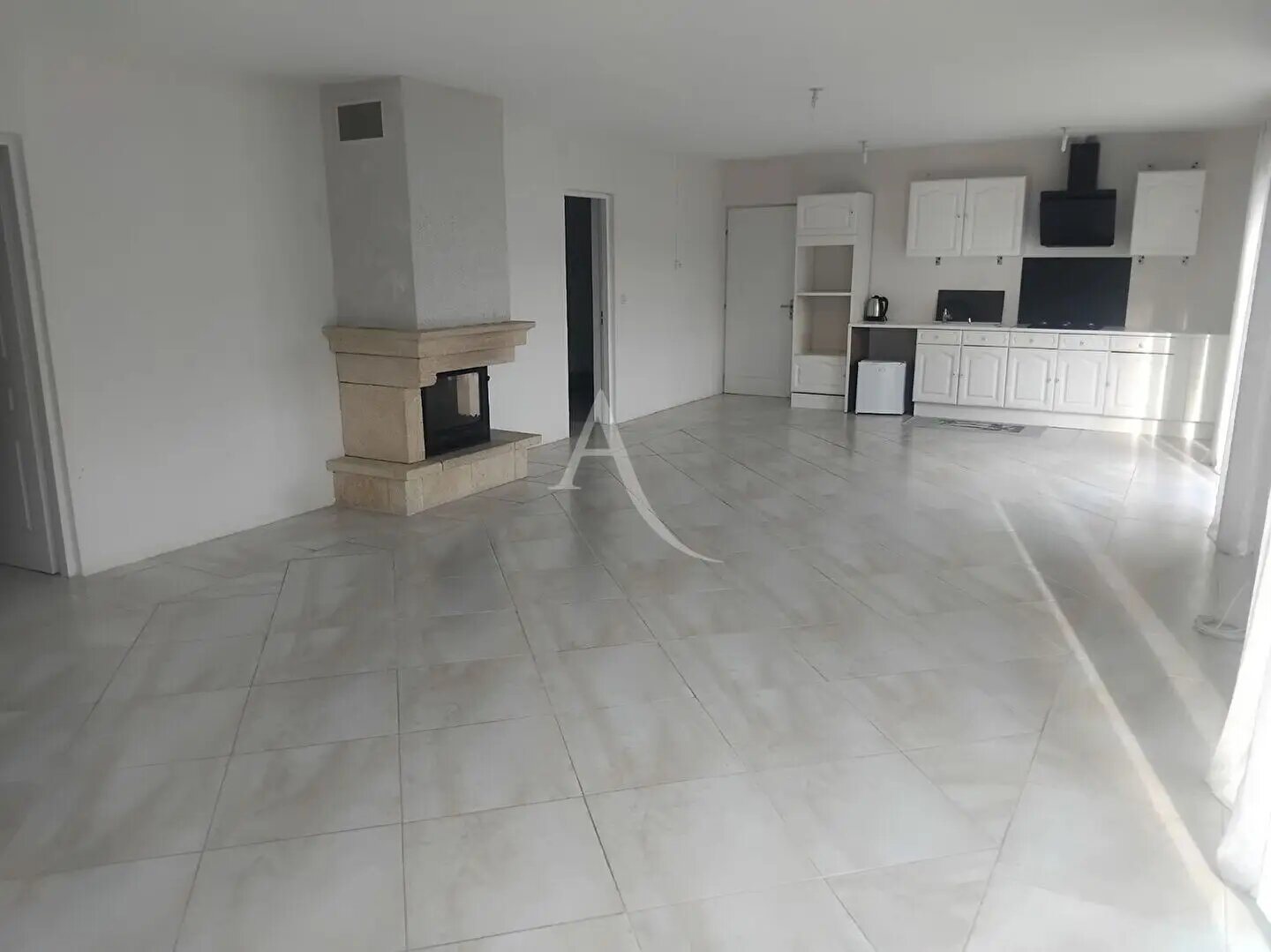 Maison à vendre, 120m², Tournissan