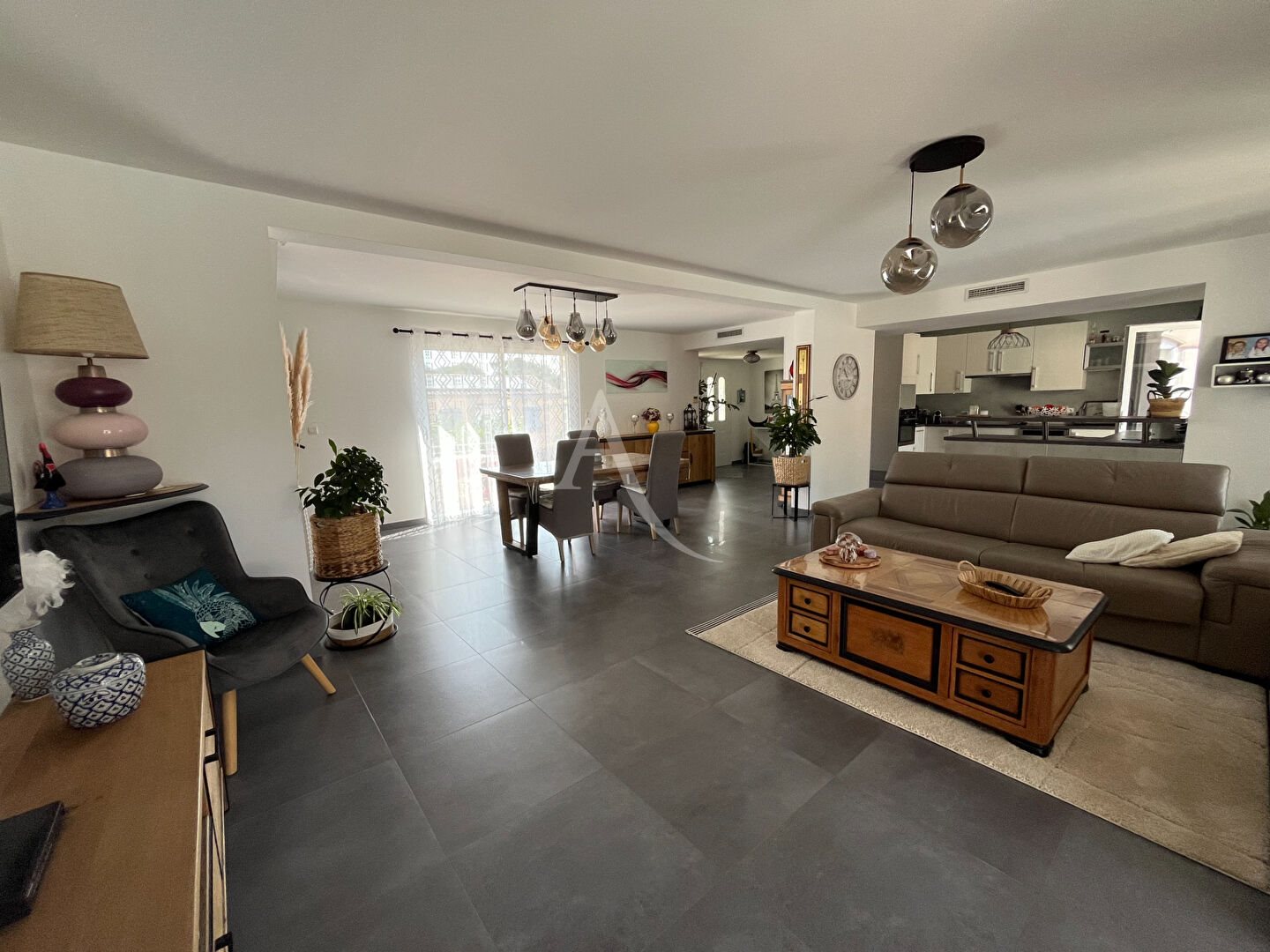 Maison à vendre, 141m², Lézignan-Corbières