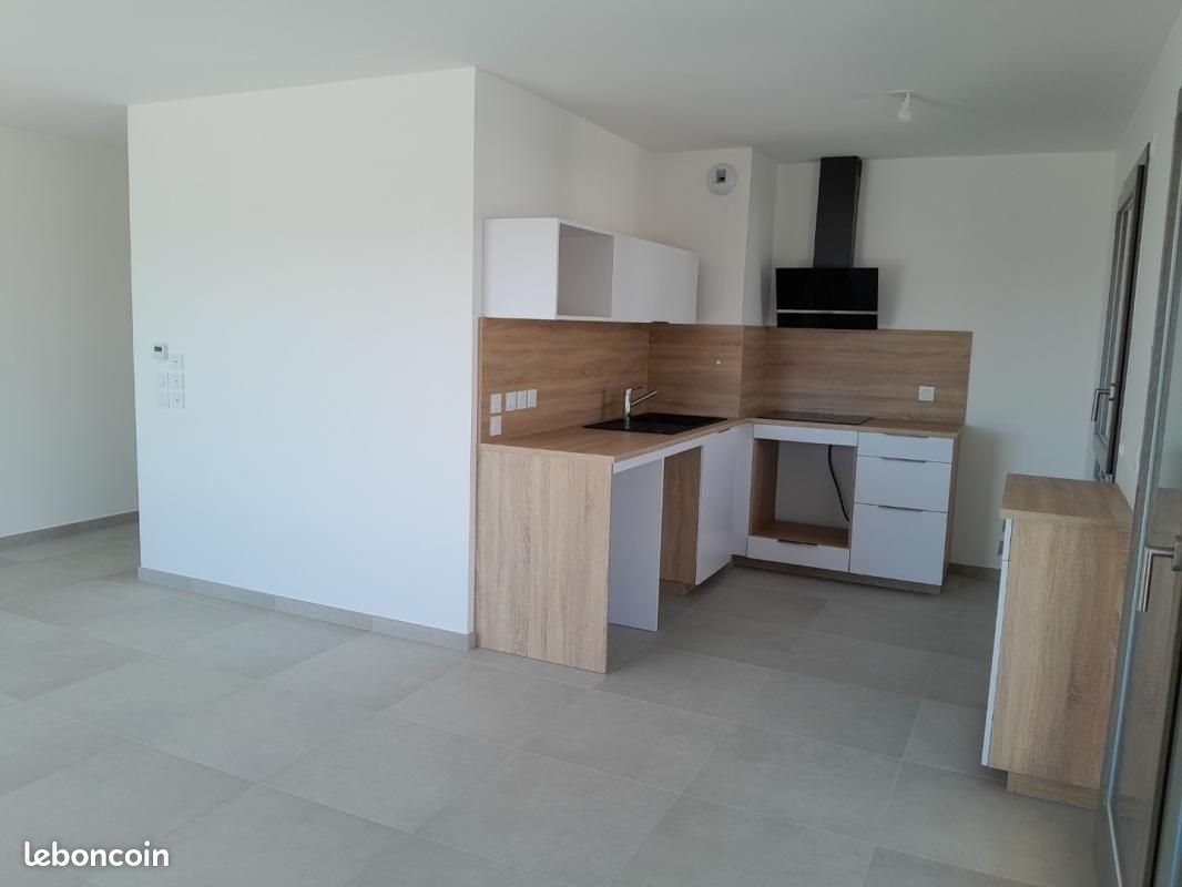 Appartement à louer, 65m², Annecy