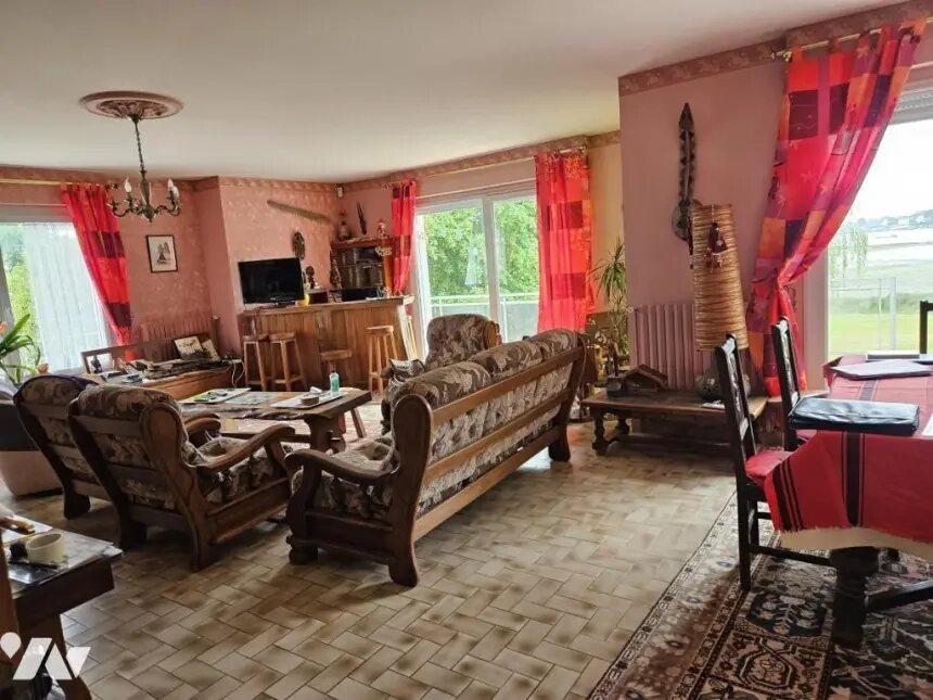 Maison à vendre, 210m², Locoal-Mendon