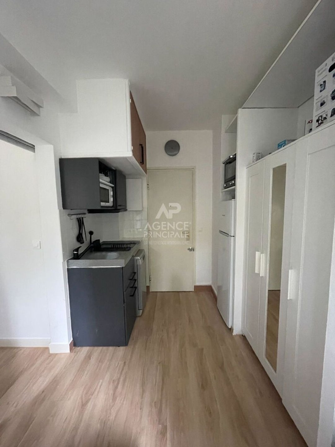 Appartement à louer, 18m², Chaville