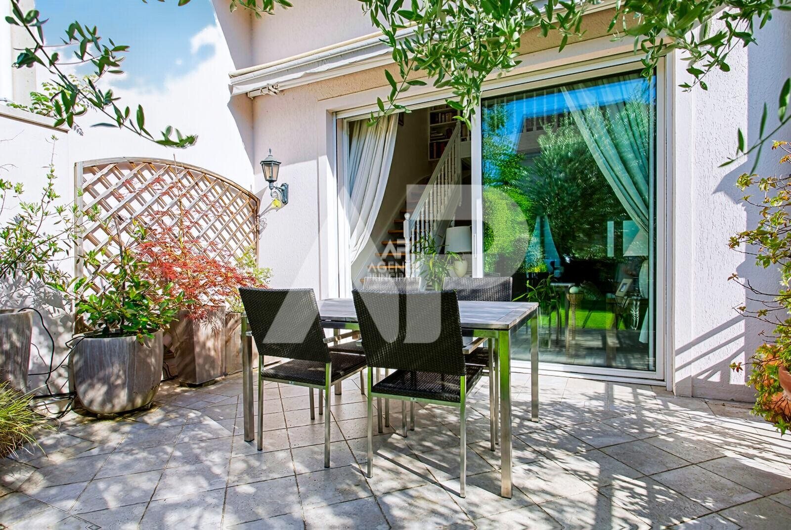 Maison à vendre, 145m², Chaville