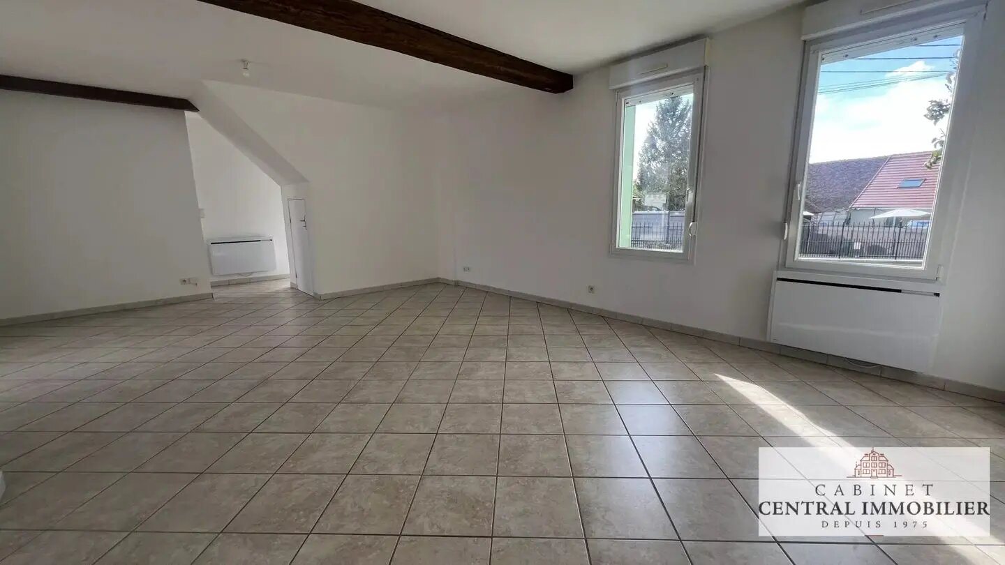 Maison à louer, 102m², Marigny-le-Châtel
