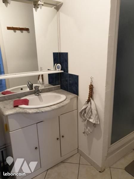 Appartement à louer, 79m², Provin