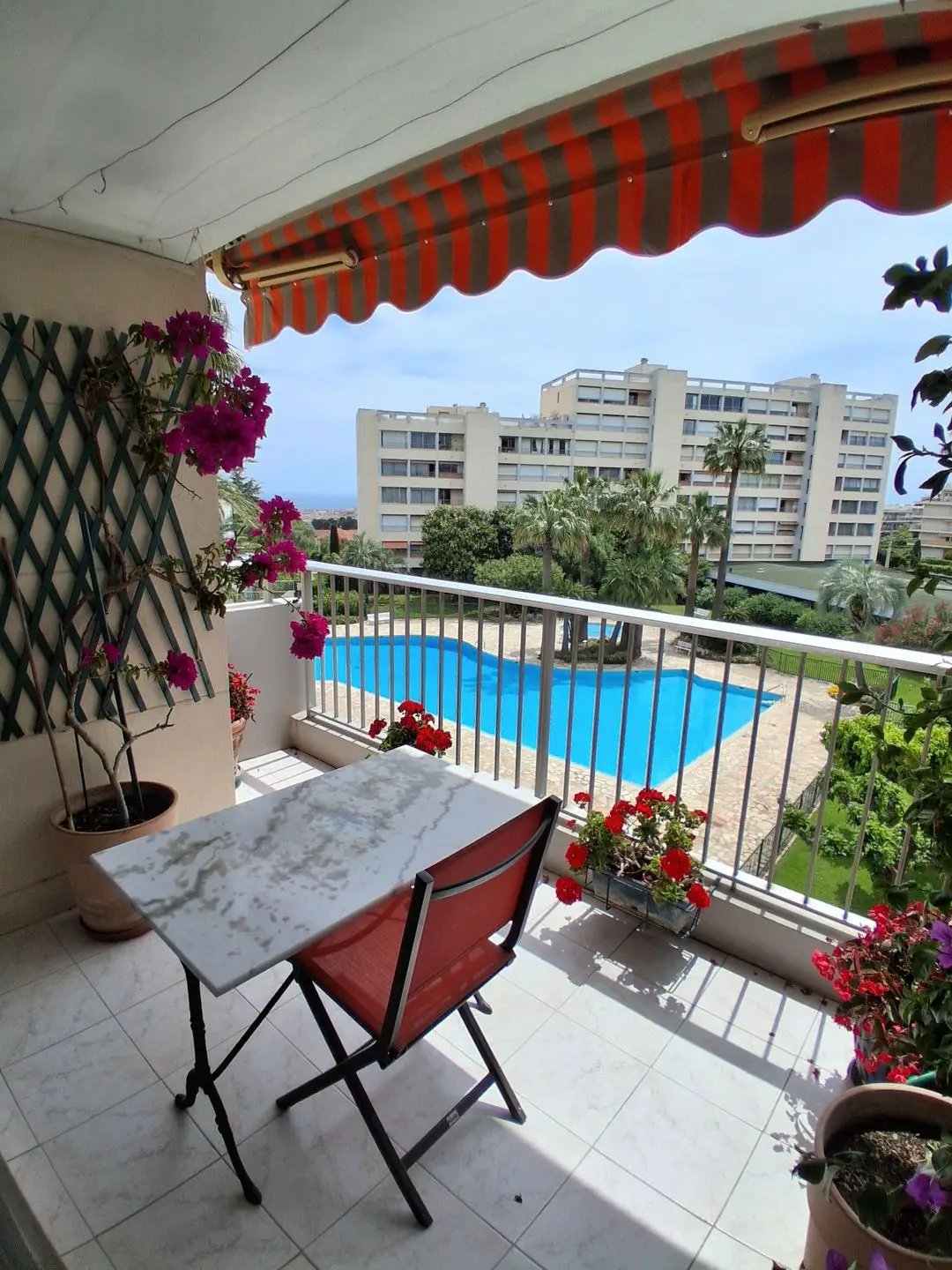 Appartement à louer, 73m², Antibes