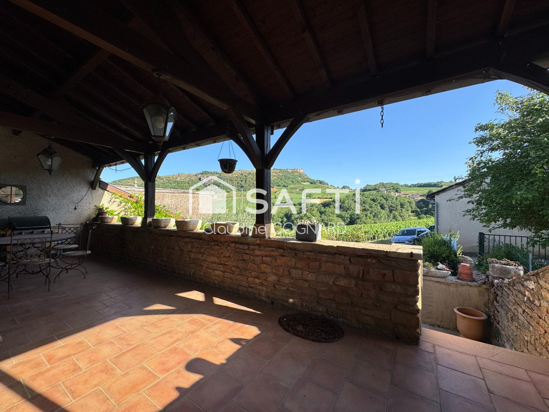 Maison à vendre, 207m², Vergisson
