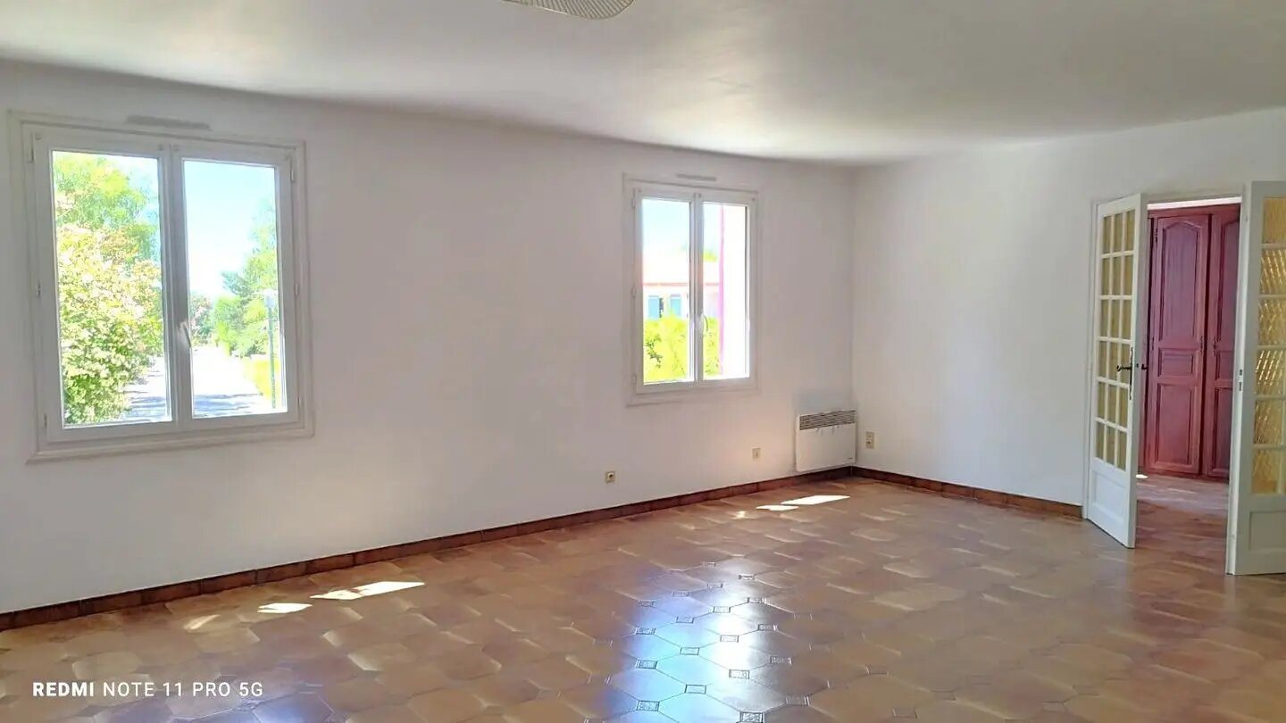 Maison à louer, 218m², Saintes