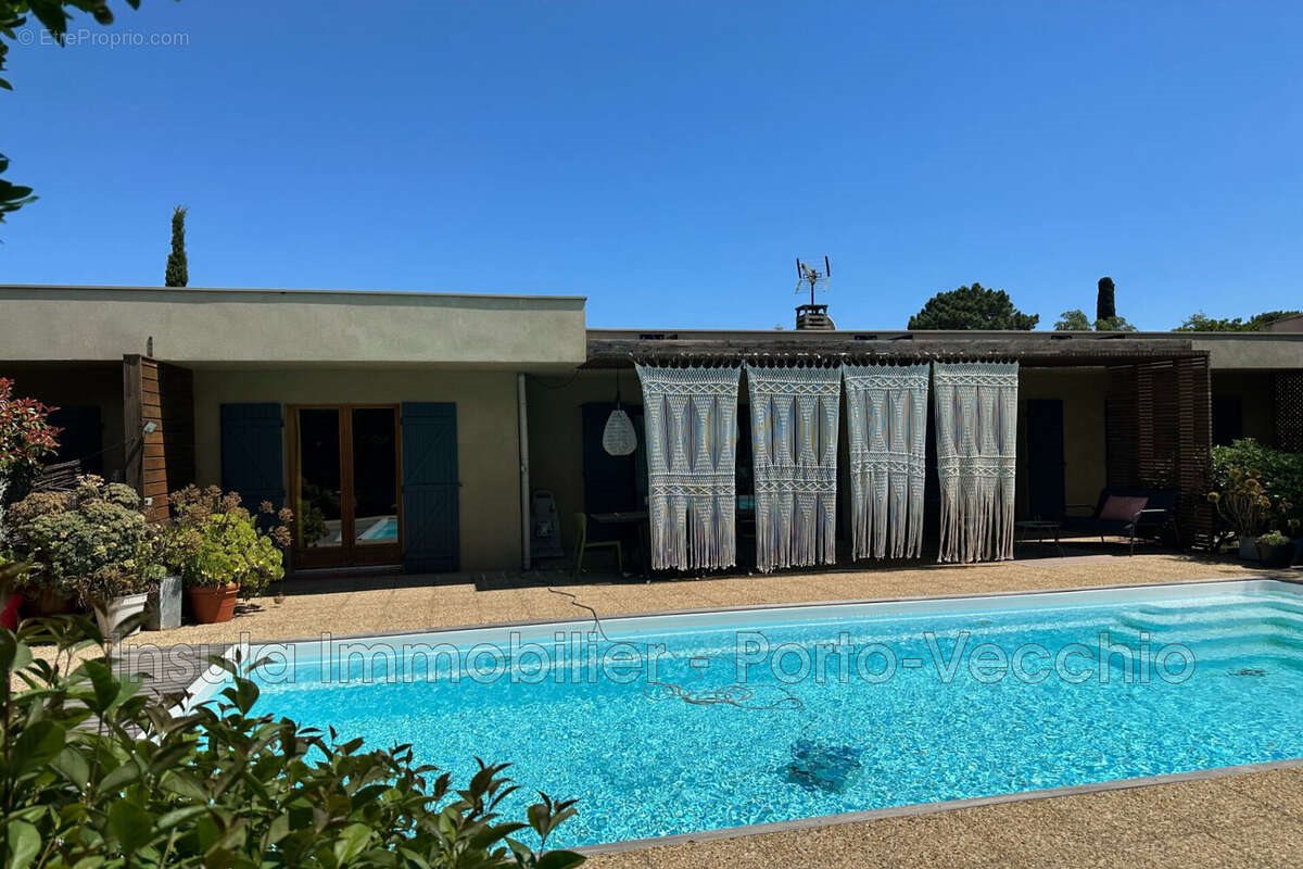 Maison à vendre, 150m², Porto-Vecchio