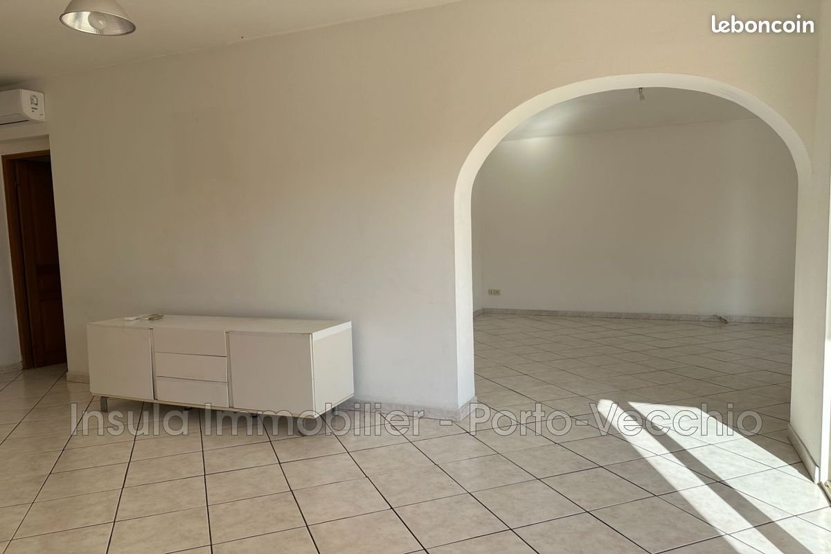 Maison à vendre, 185m², Figari