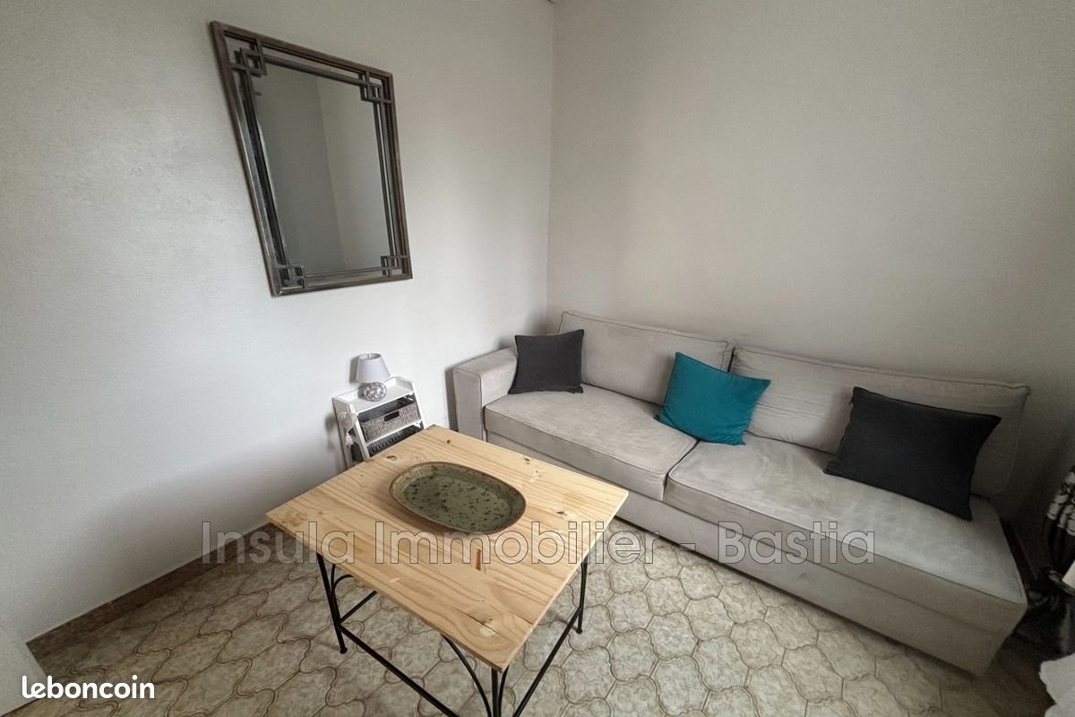 Appartement à louer, 33m², Venaco
