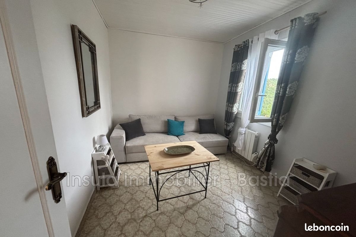 Appartement à louer, 33m², Venaco