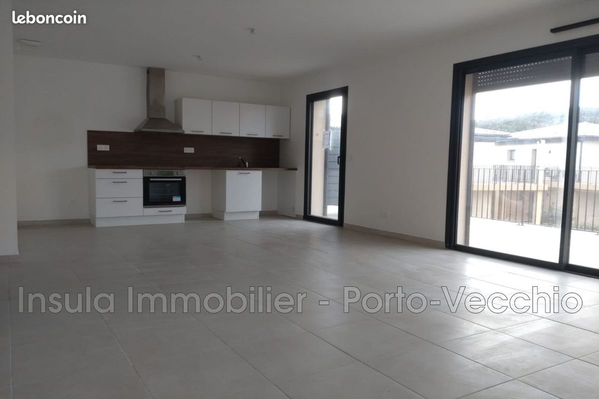 Appartement à louer, 68m², Bonifacio