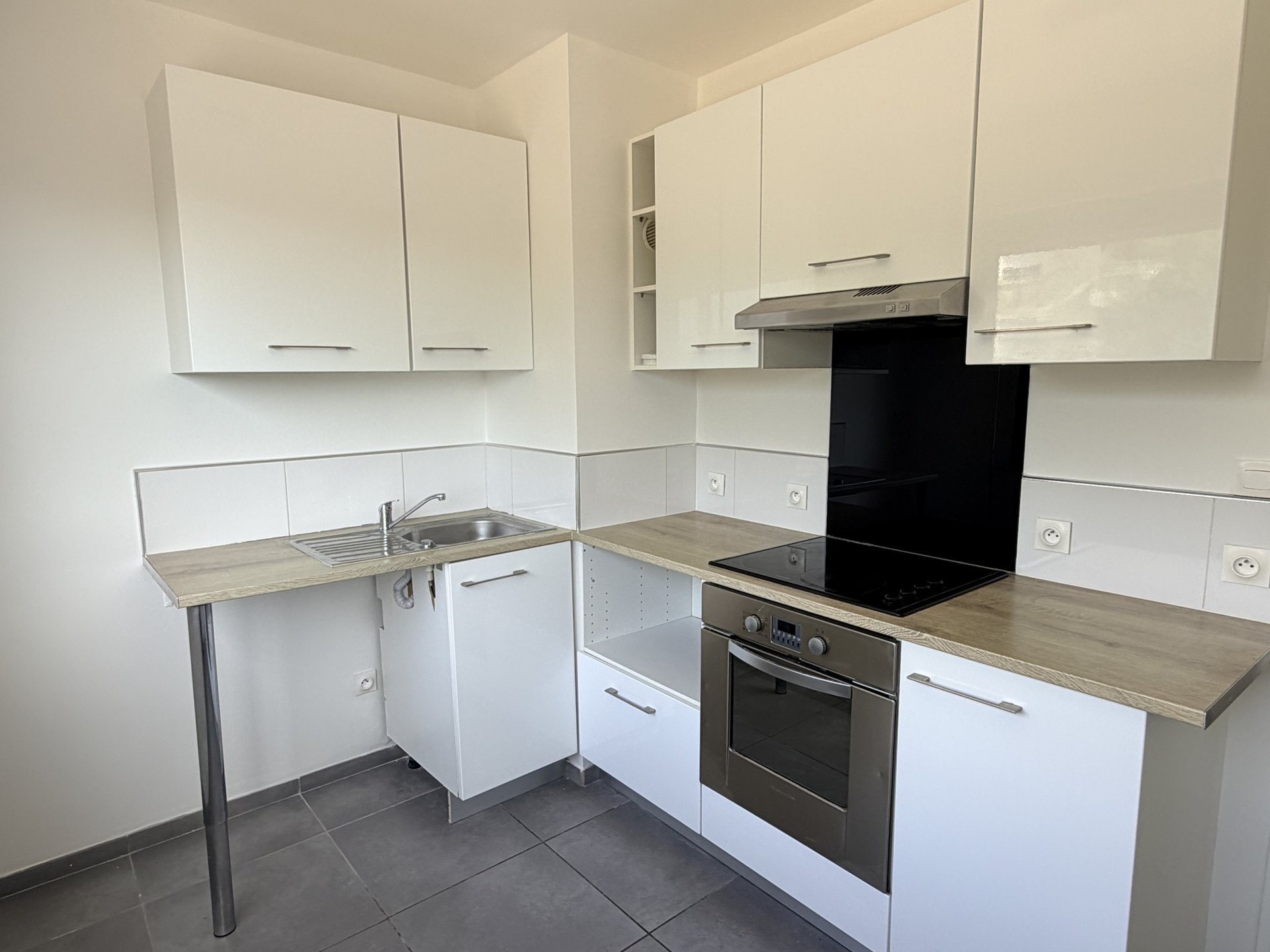 Appartement à louer, 44m², Antibes