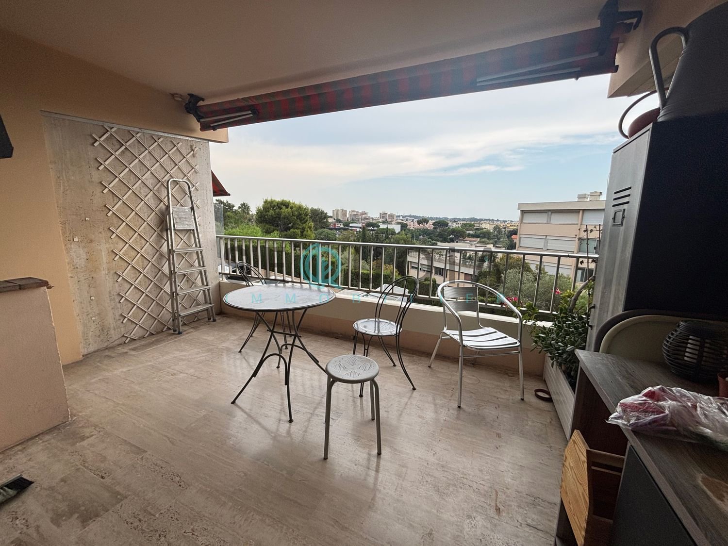 Appartement à louer, 60m², Antibes