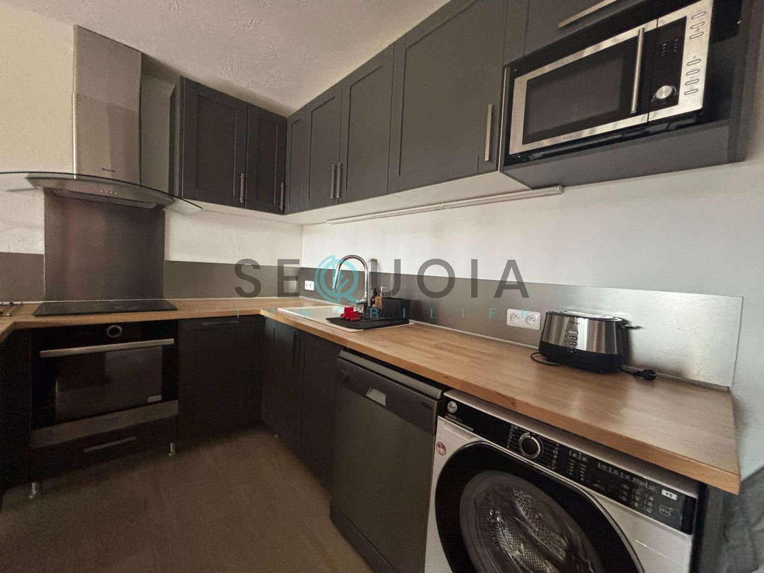 Appartement à louer, 60m², Antibes