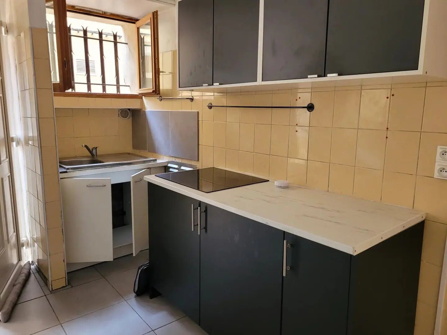 Appartement à louer, 31m², Gardanne