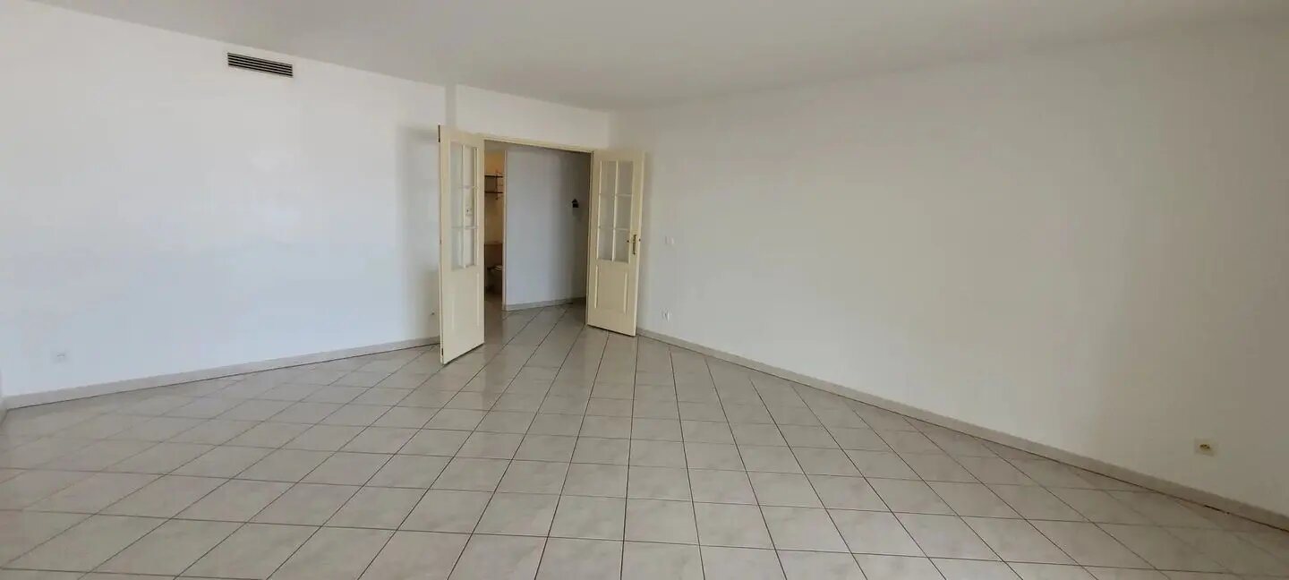 Appartement à louer, 96m², Marseille 6ème