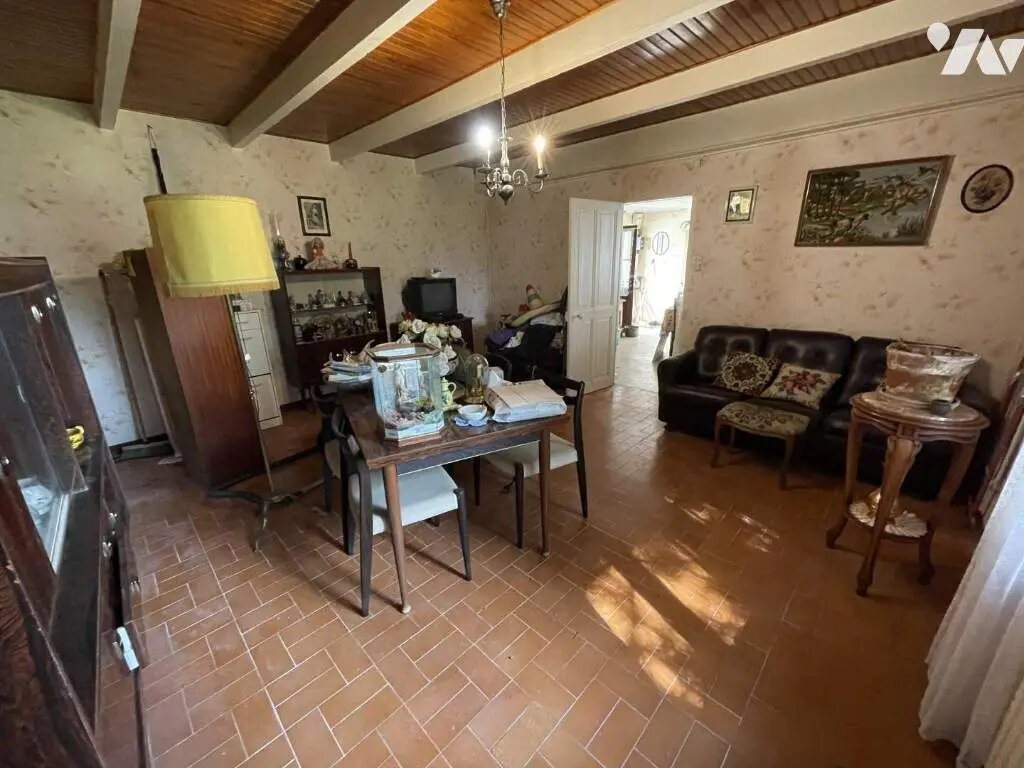 Maison à vendre, 4m², Perrigny-sur-l'Ognon