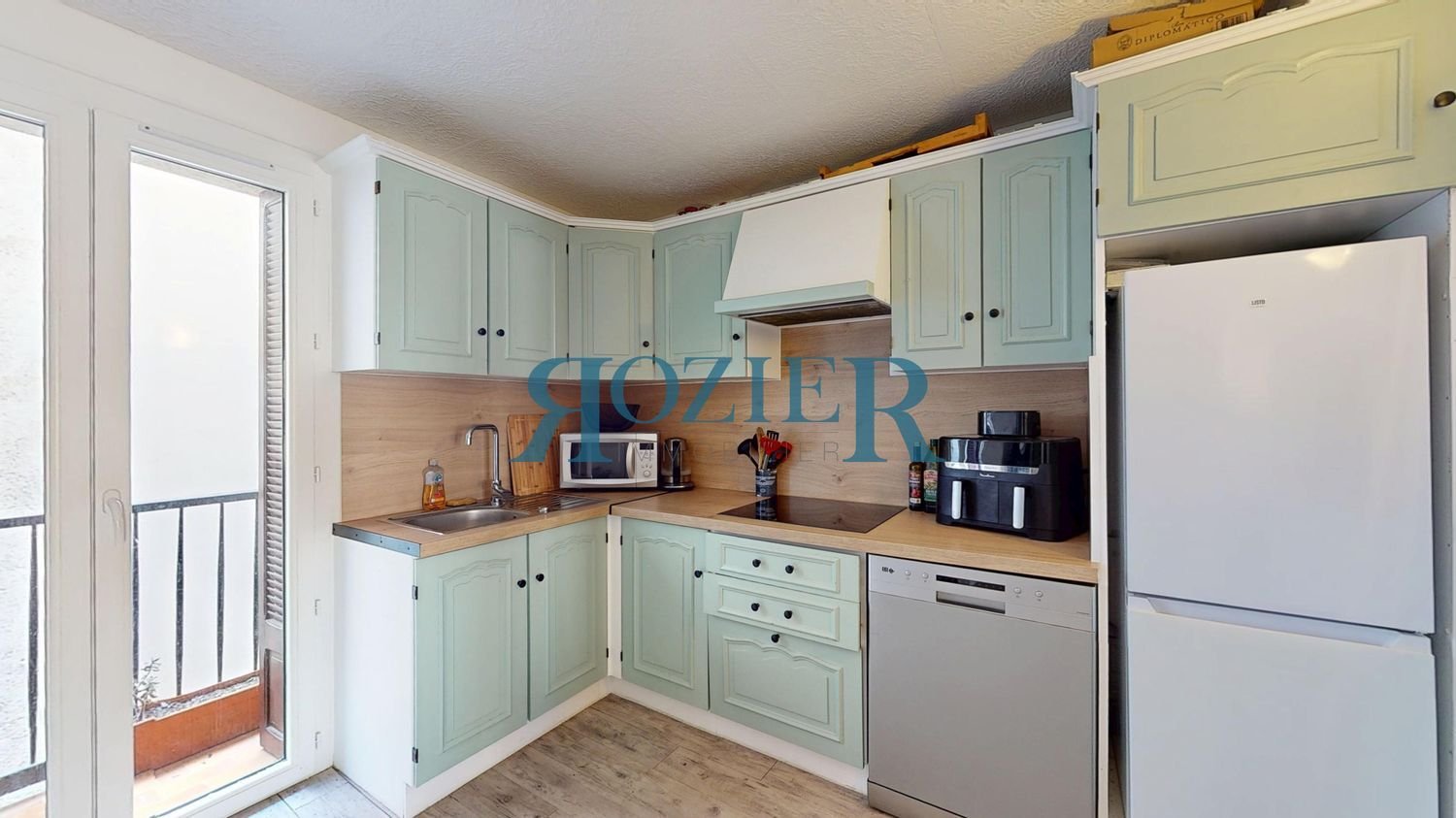 Appartement à louer, 48m², Antibes