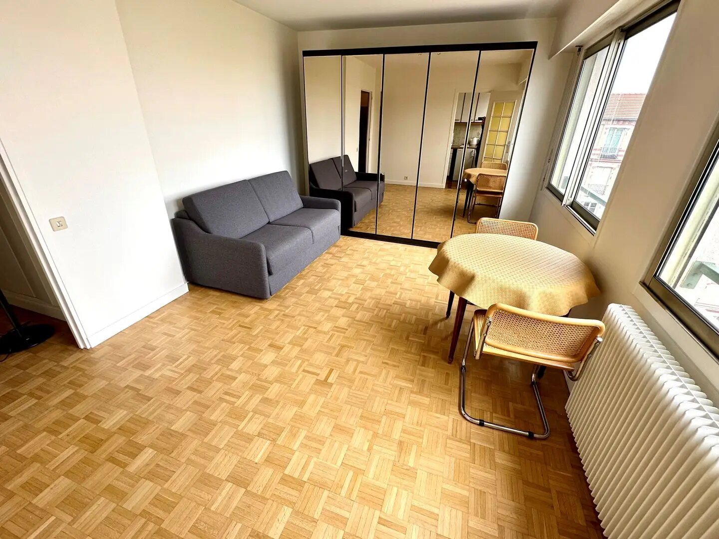 Appartement à louer, 25m², Courbevoie