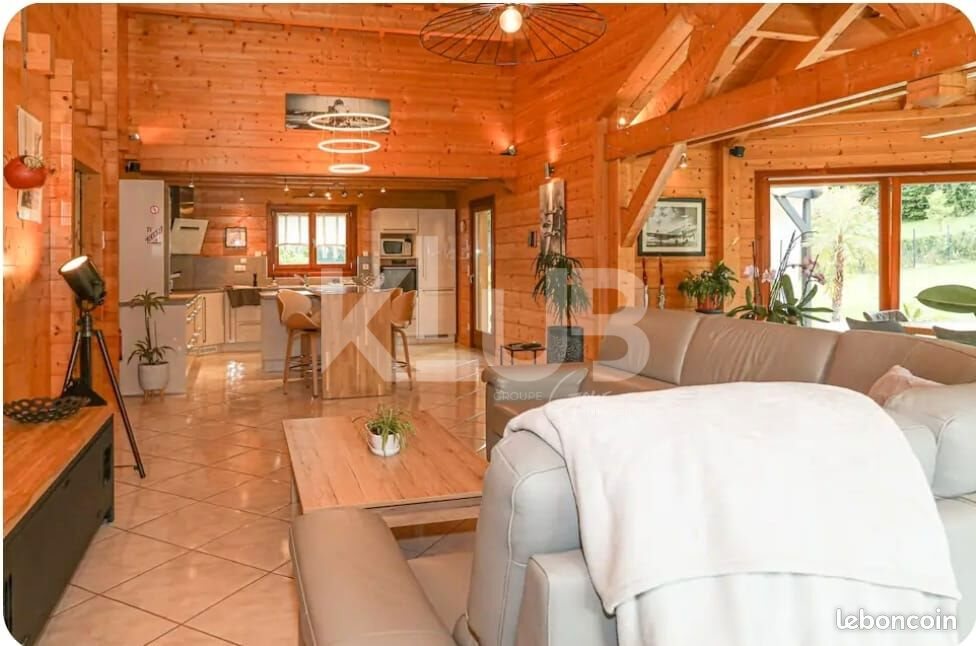 Maison à vendre, 267m², Peyrieu