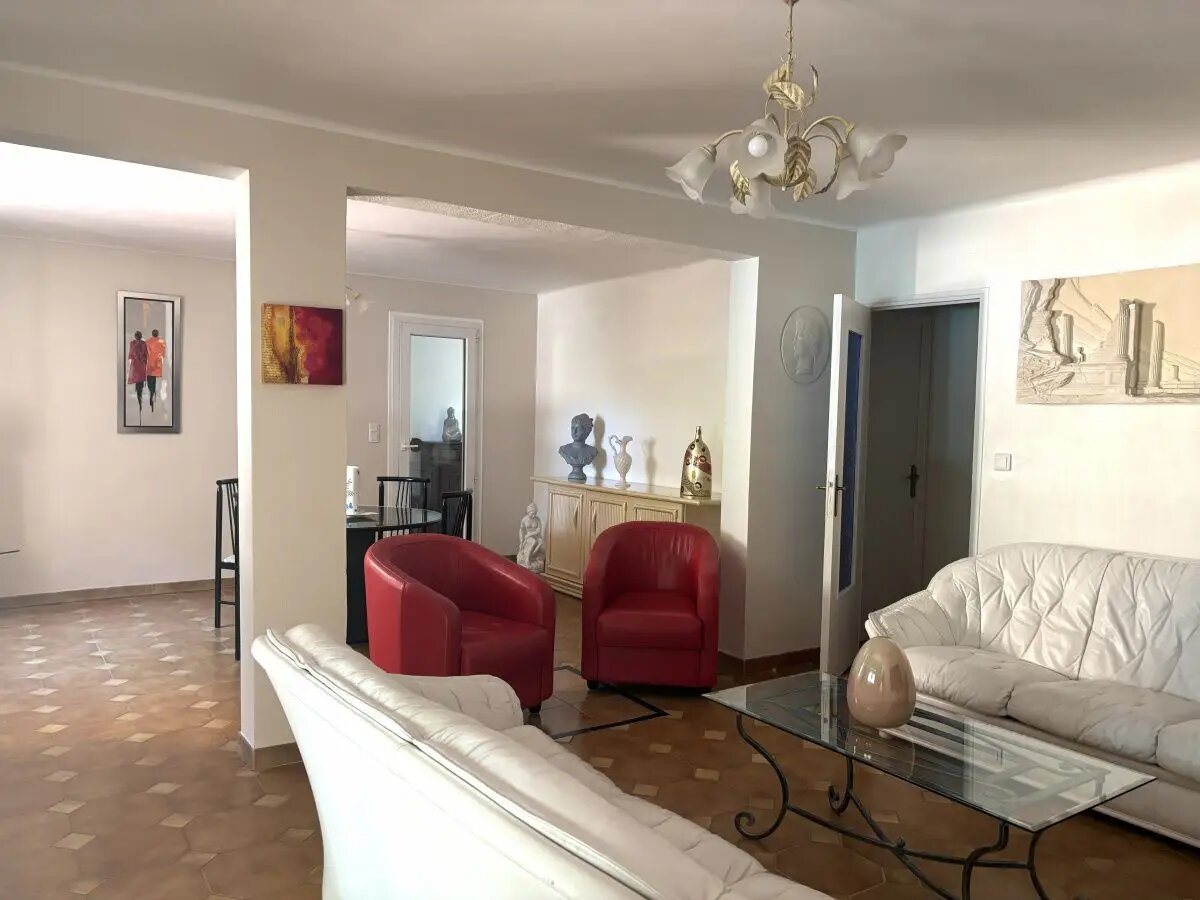 Maison à vendre, 174m², Tavernes