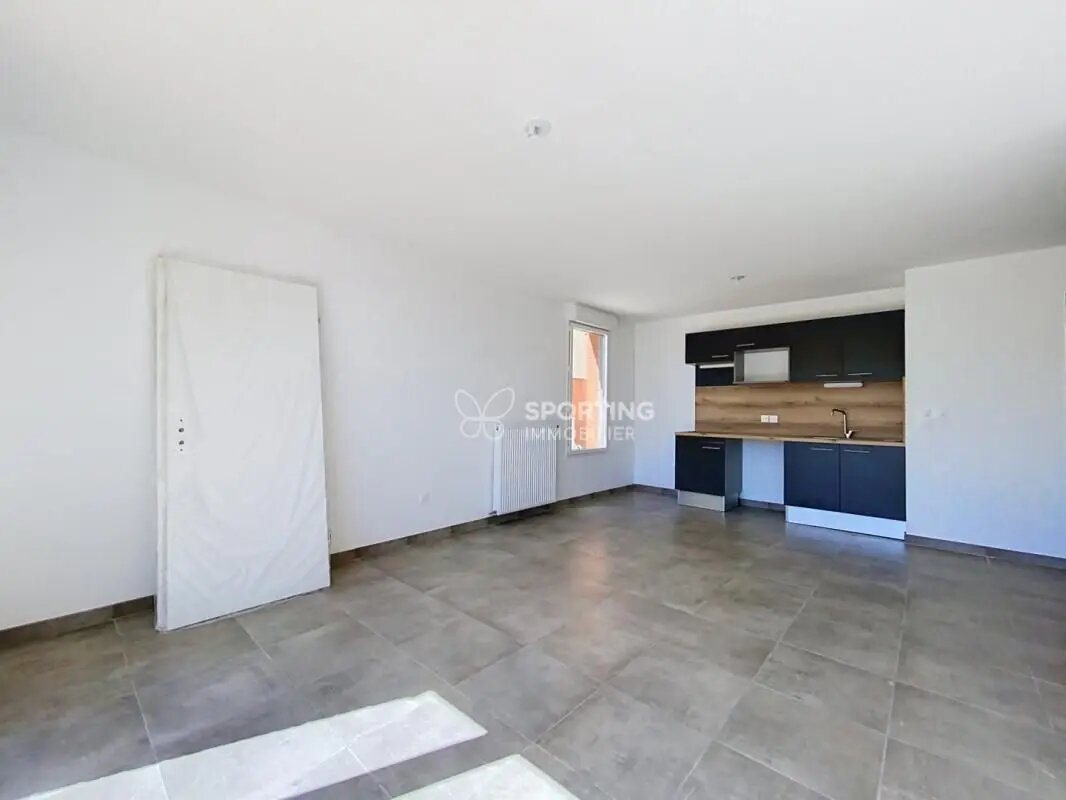 Appartement à louer, 65m², Eaunes