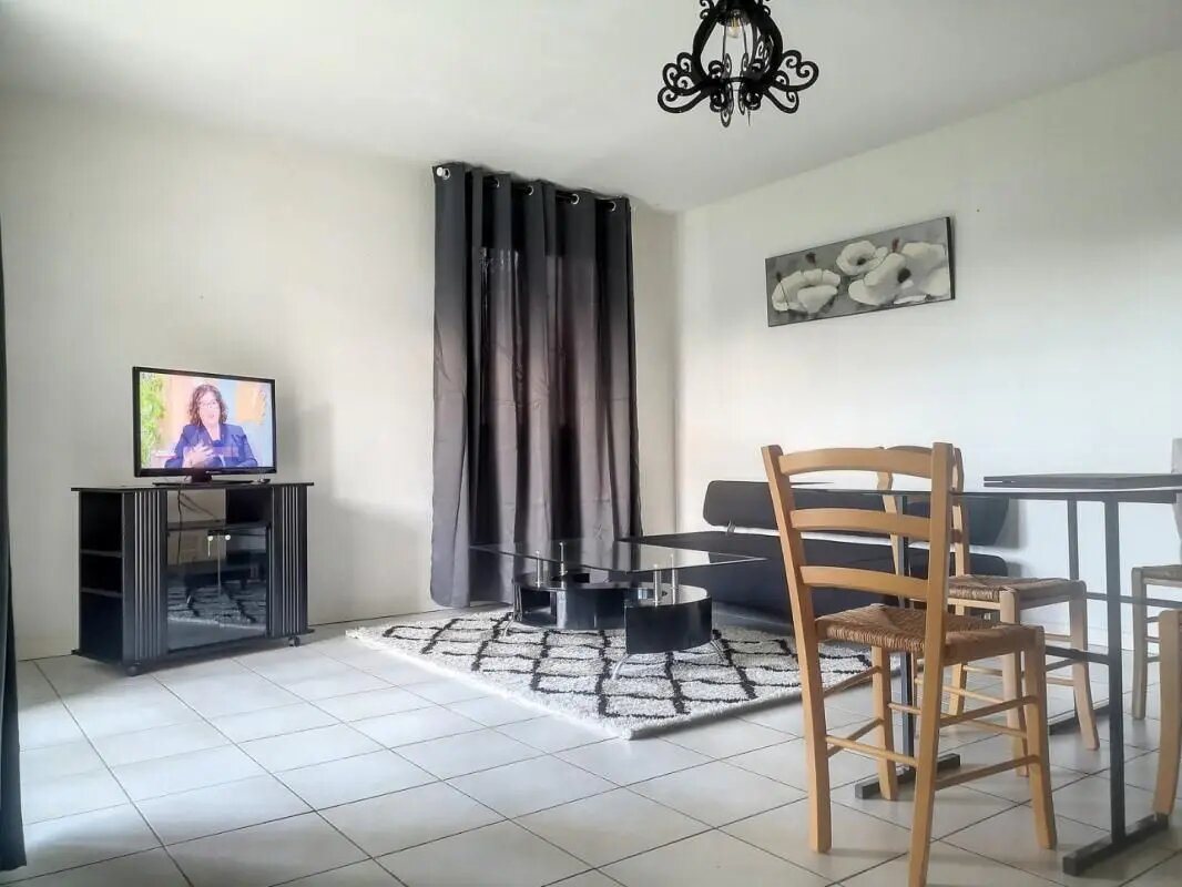 Appartement à louer, 60m², Pineuilh