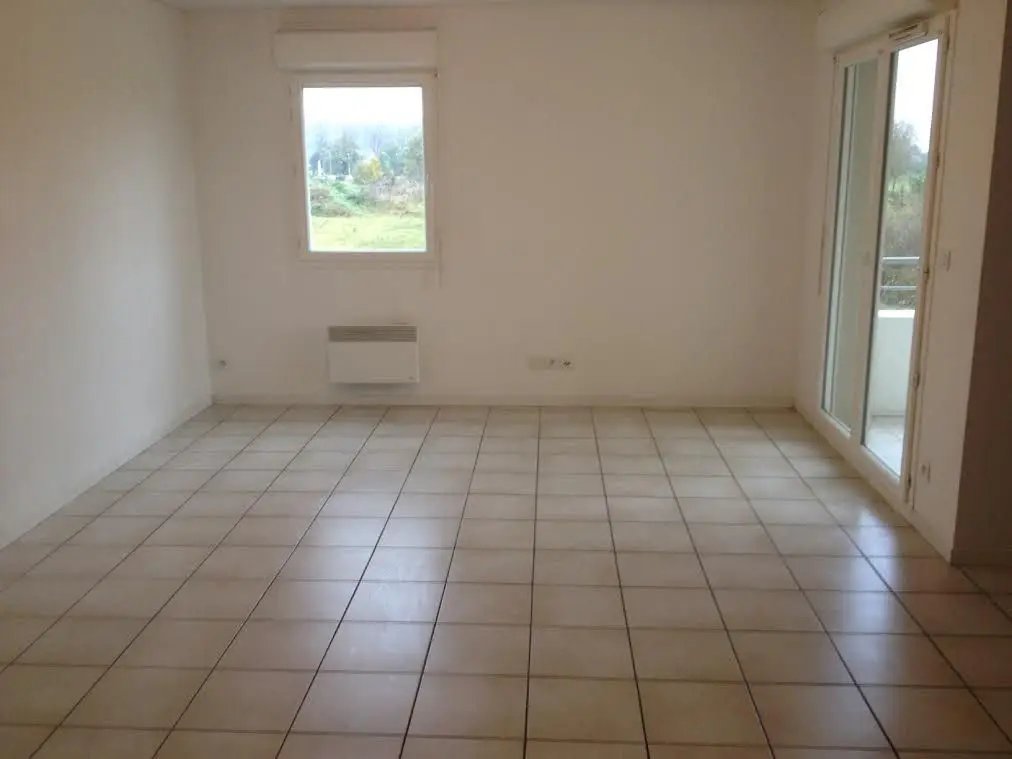 Appartement à louer, 57m², Pineuilh