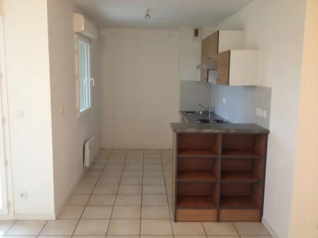 Appartement à louer, 57m², Pineuilh