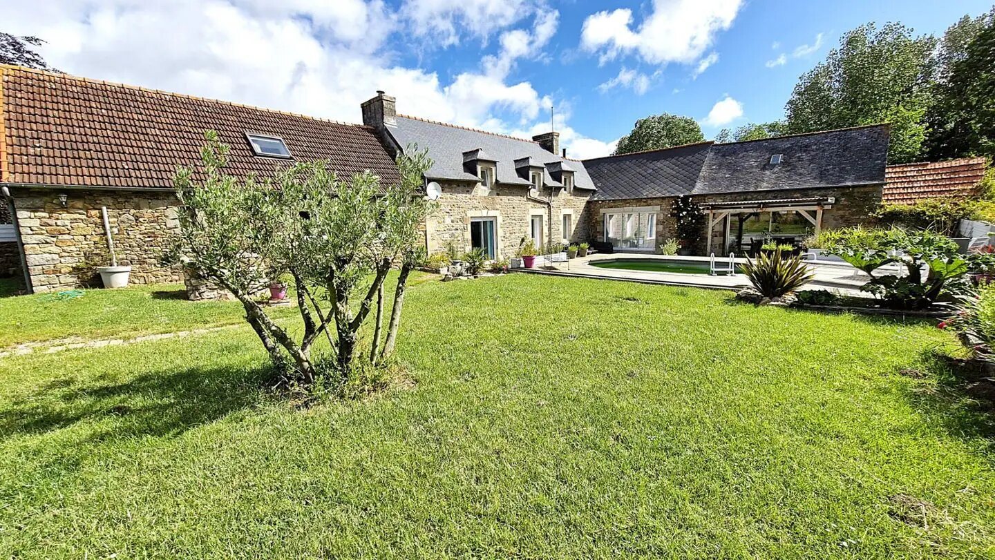 Maison à vendre, 241m², Plélo