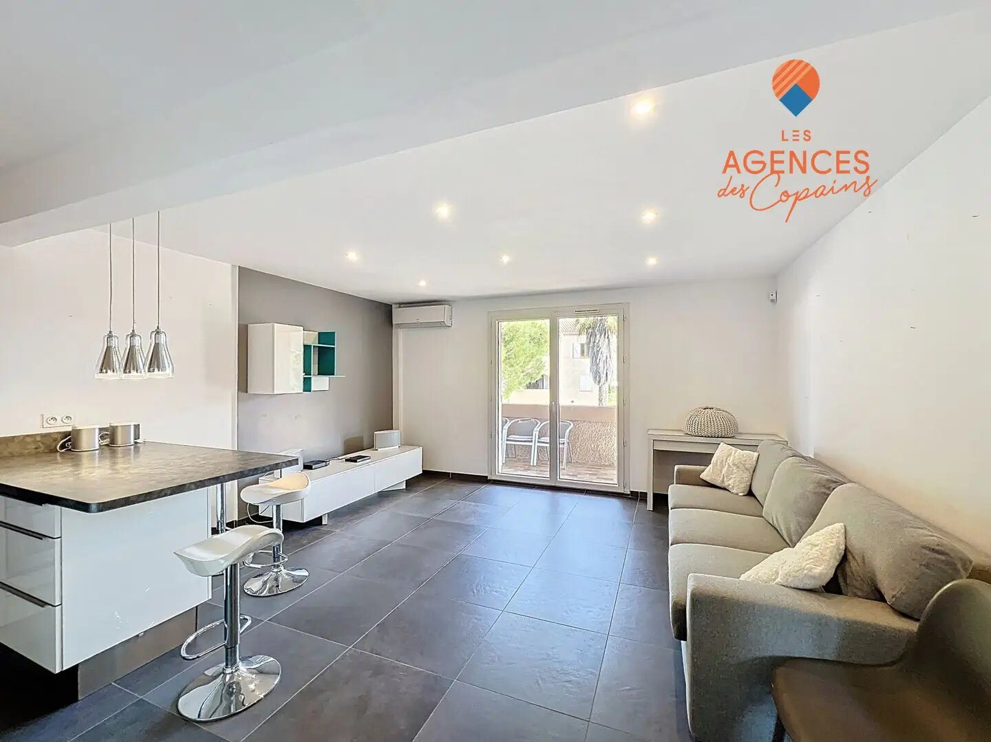 Appartement à vendre, 53m², Carqueiranne