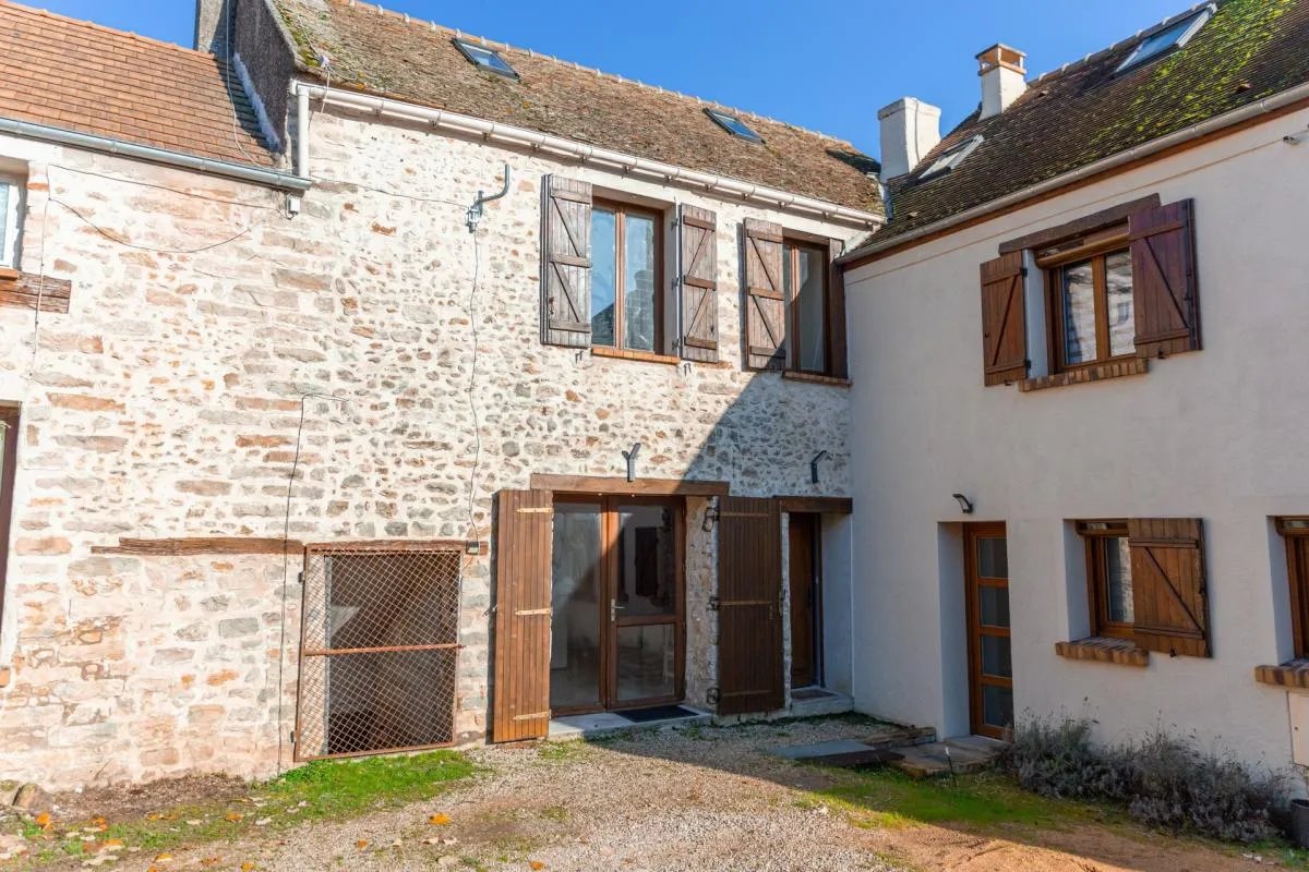 Appartement à louer, 28m², D'Huison-Longueville