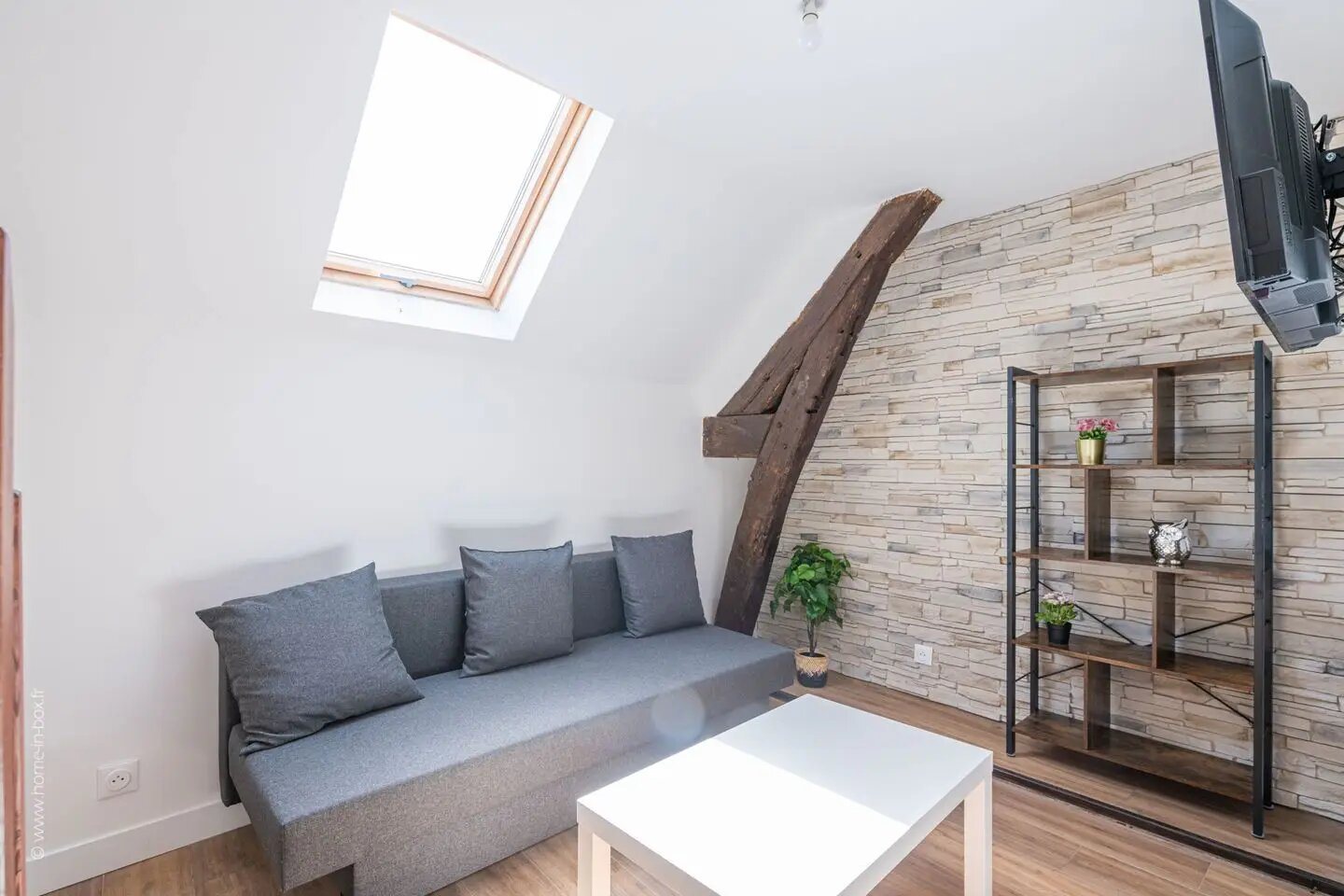 Appartement à louer, 2m², Etampes