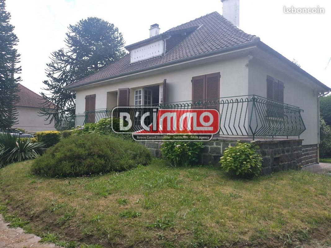 Maison à vendre, 161m², Saint-Georges-Montcocq