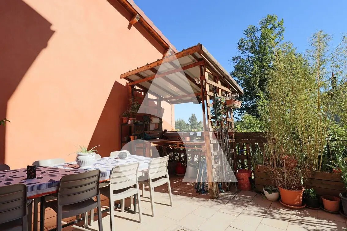 Maison à vendre, 213m², Neyron
